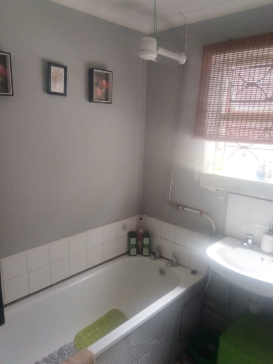 3 Bedroom Property for Sale in Portlands Western Cape